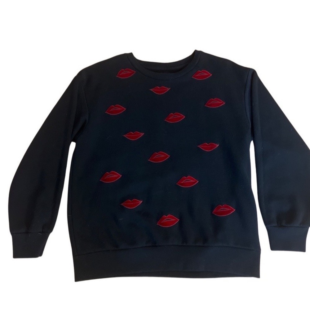 Izzue Lip Sweatshirt